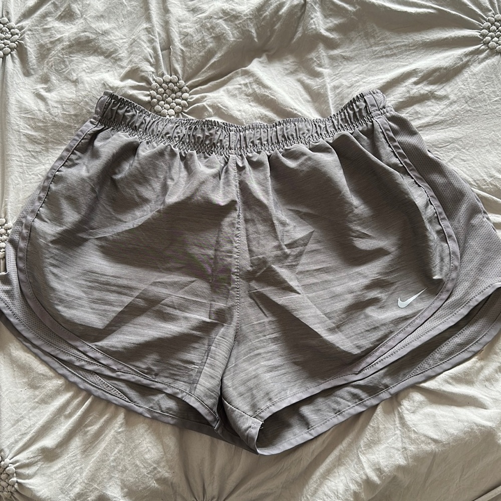 NIKE TRACK SHORTS
